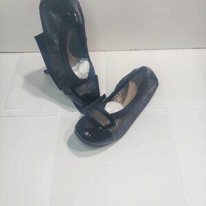 Earth Black Patent Leather Flats with Buckle NWOT